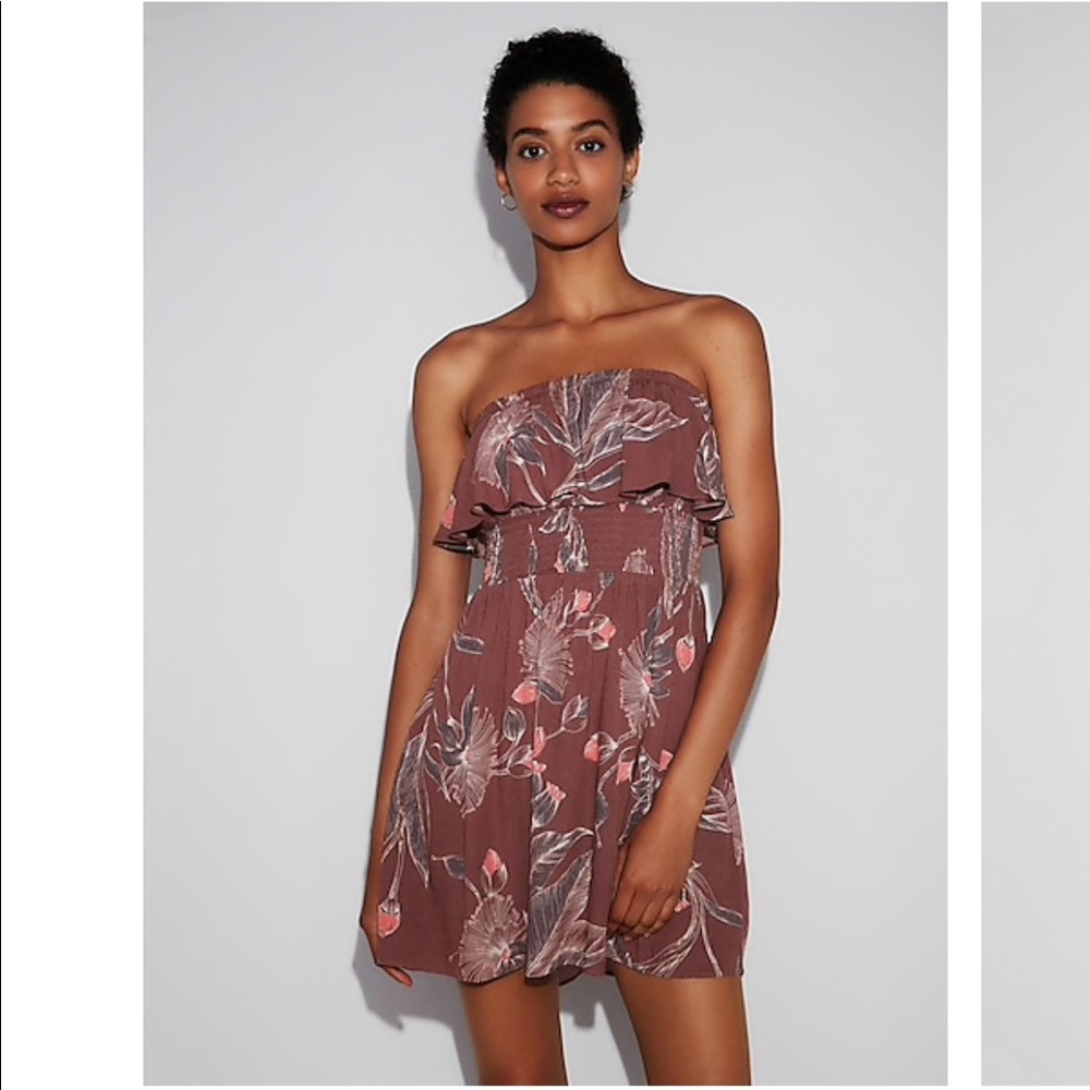 •Express• Strapless Floral Smocked Ruffle Dress